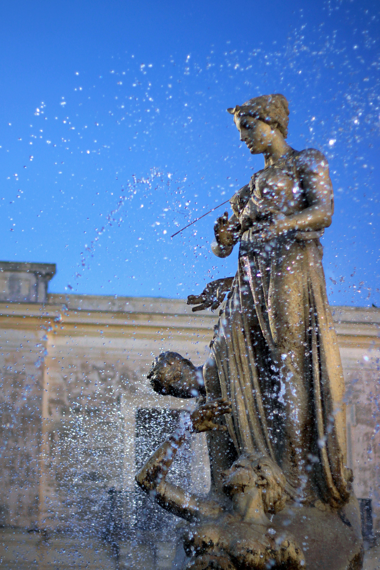 Brunnen Skulptur Wasser